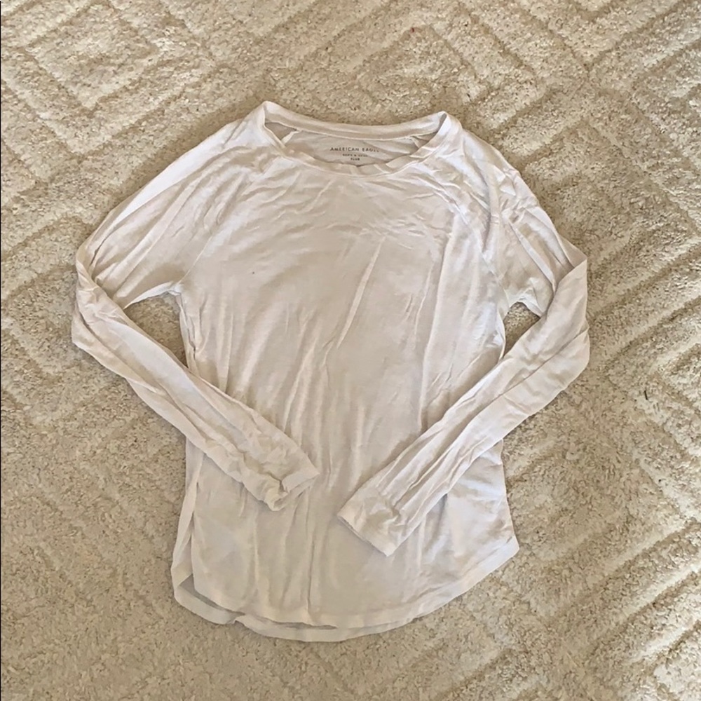 American Eagle Soft & Sexy Long Sleeved Tee